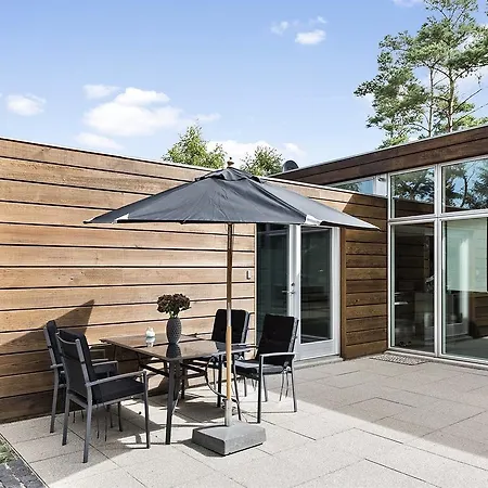 Three-bedroom Holiday In *